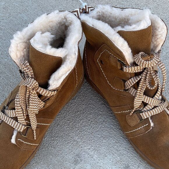 Take 50% OFF-BearPaw Warm Brown Kids Winter Boots with Faux Fur Lining, Sz-12 main image 8